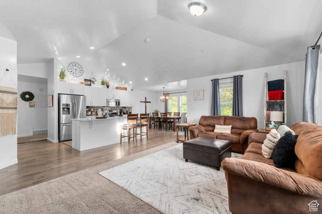 175 W WOLVERINE CRK Elk Ridge, UT 84651