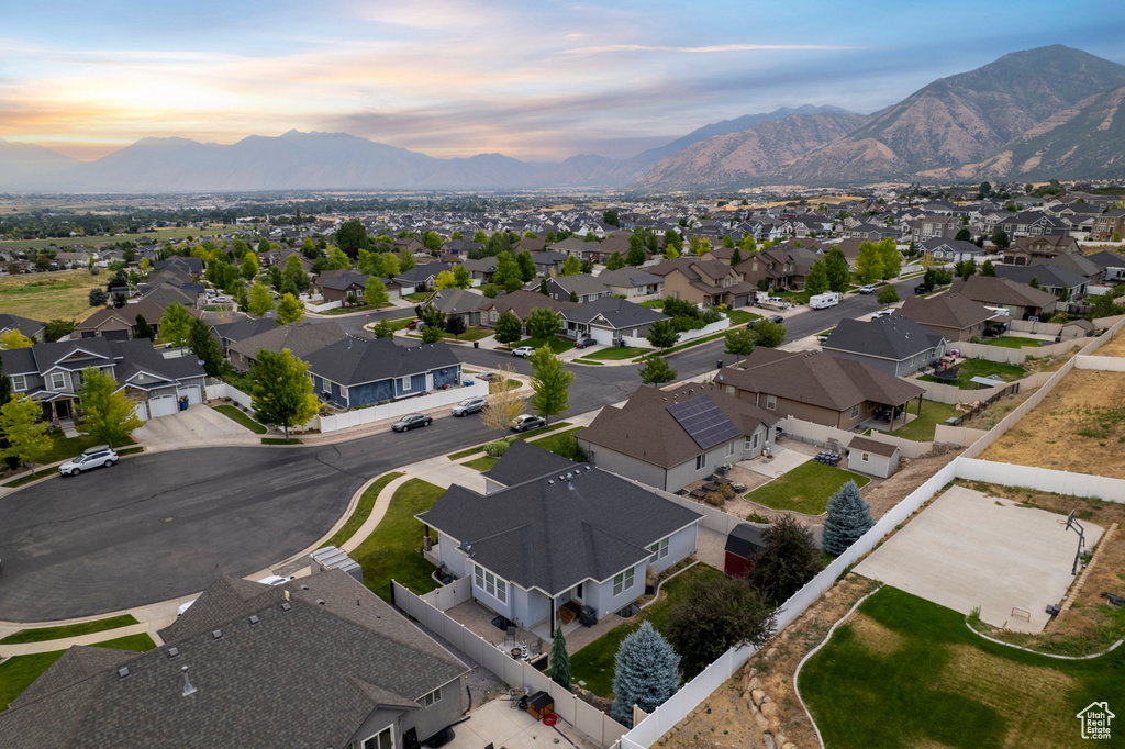 175 W WOLVERINE CRK Elk Ridge, UT 84651