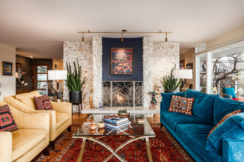 724 EASTCAPITOL BLVD Salt Lake City, UT 84103