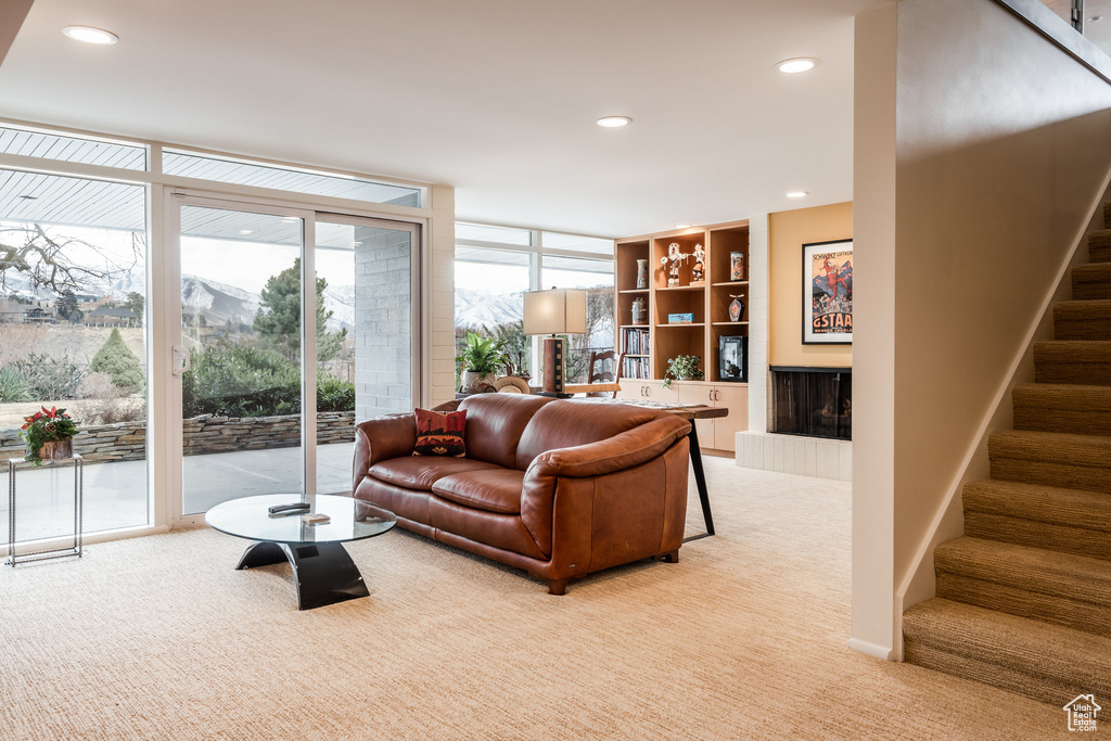 724 EASTCAPITOL BLVD Salt Lake City, UT 84103
