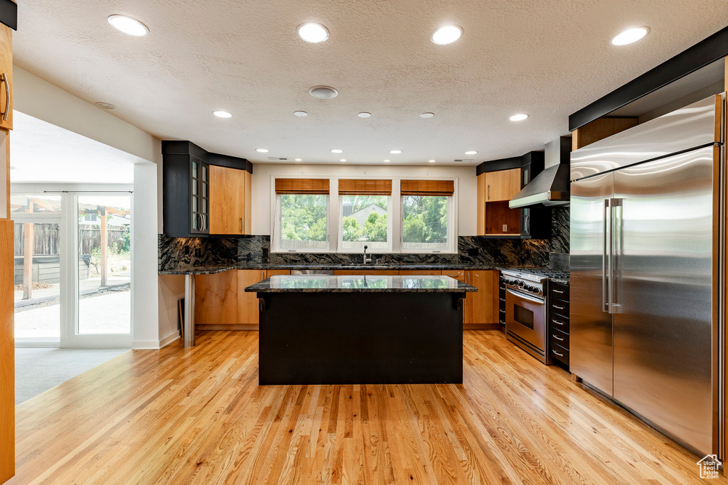 1656 E MILLCREEK WAY Salt Lake City, UT 84106