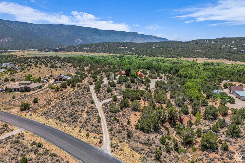2792 E BADGER WAY New Harmony, UT 84757