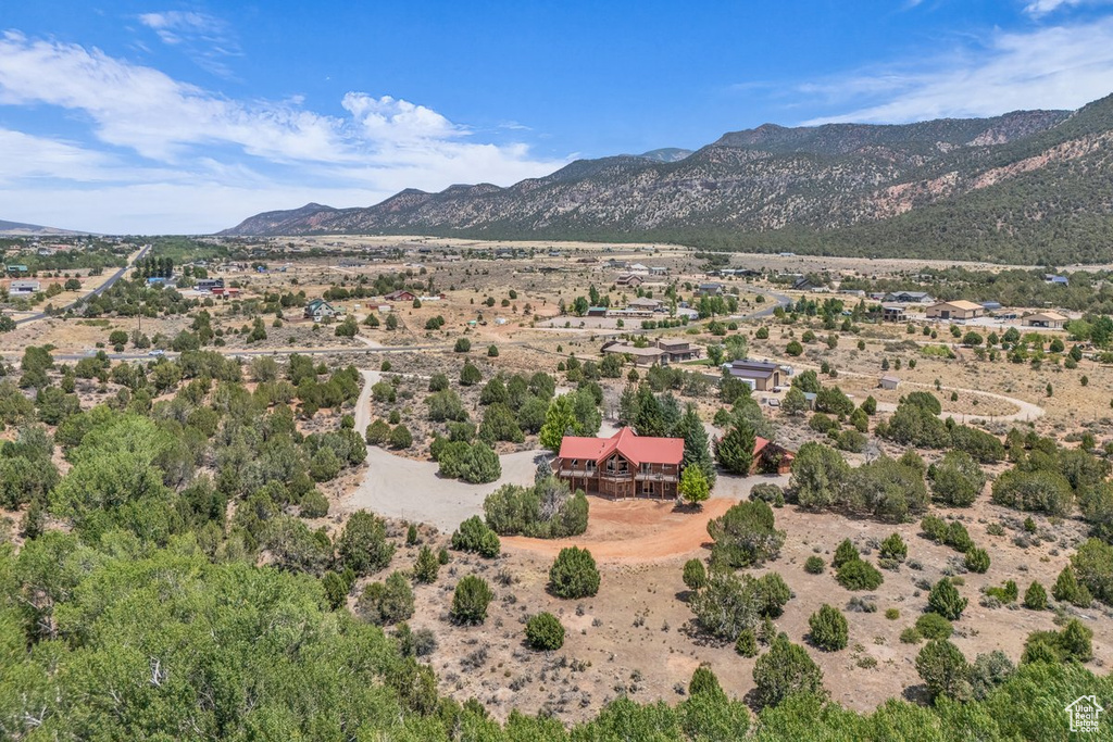 2792 E BADGER WAY New Harmony, UT 84757