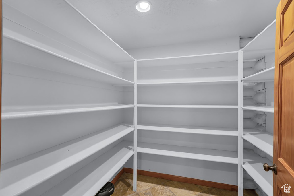 2792 E BADGER WAY New Harmony, UT 84757