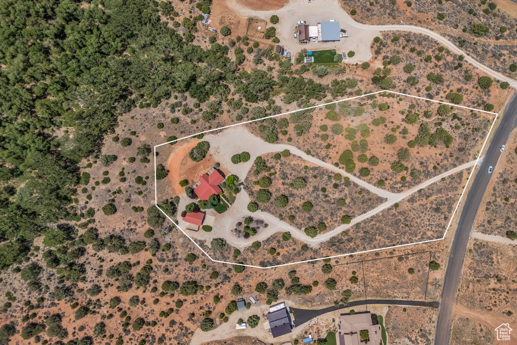 2792 E BADGER WAY New Harmony, UT 84757