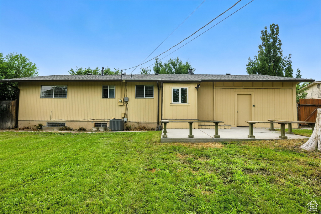 9324 S BRIGHTON VIEW DR Sandy, UT 84070