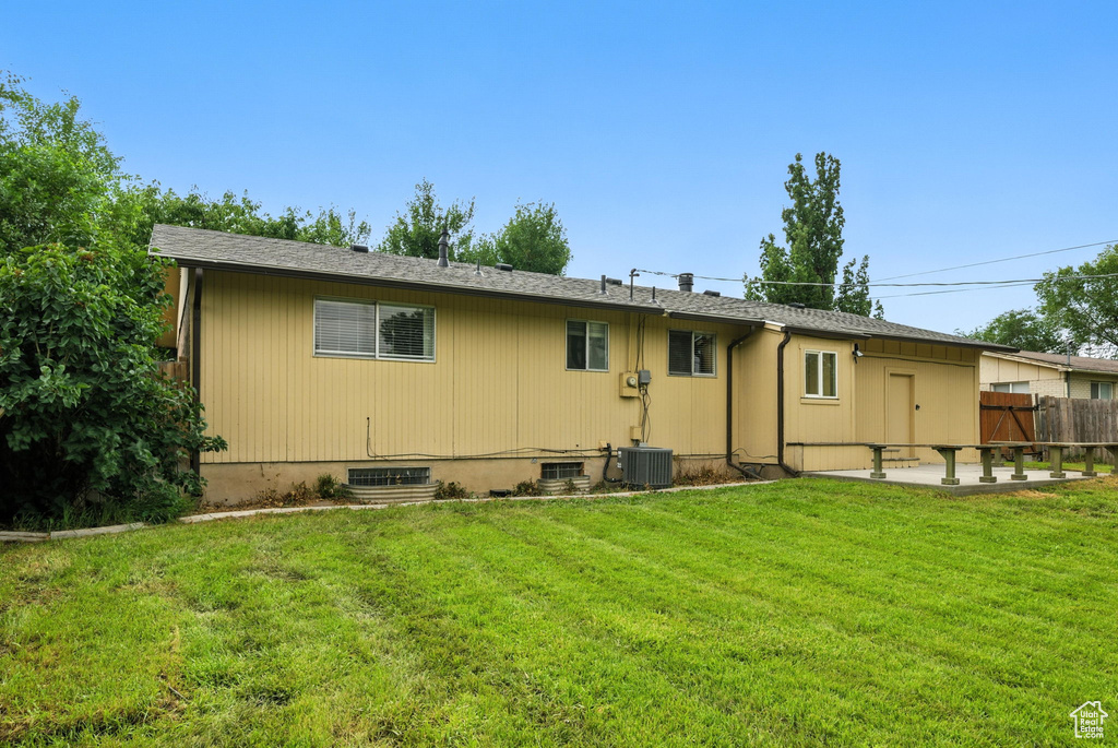 9324 S BRIGHTON VIEW DR Sandy, UT 84070