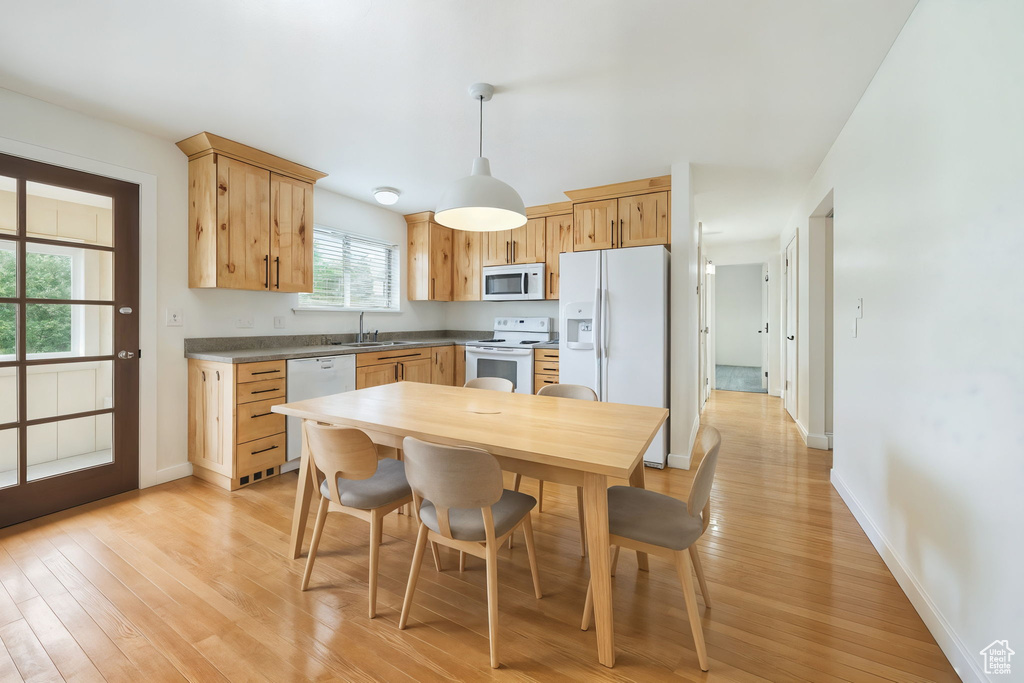 9324 S BRIGHTON VIEW DR Sandy, UT 84070
