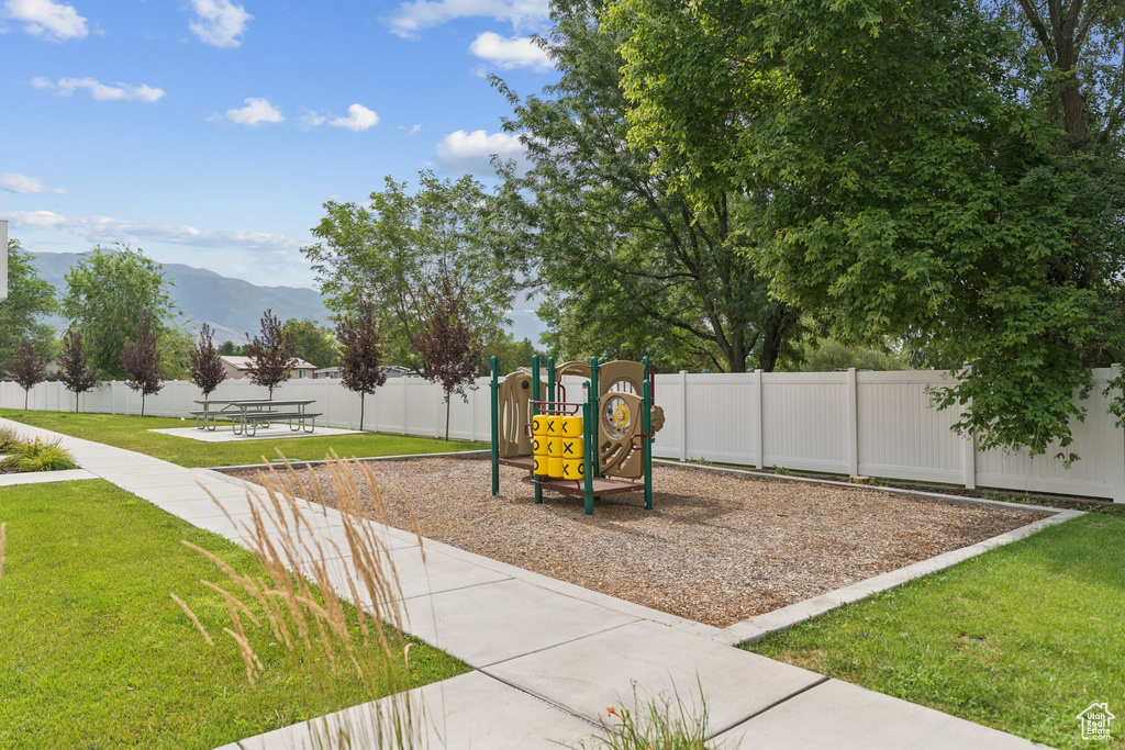 474 E ALICE WAY Layton, UT 84041