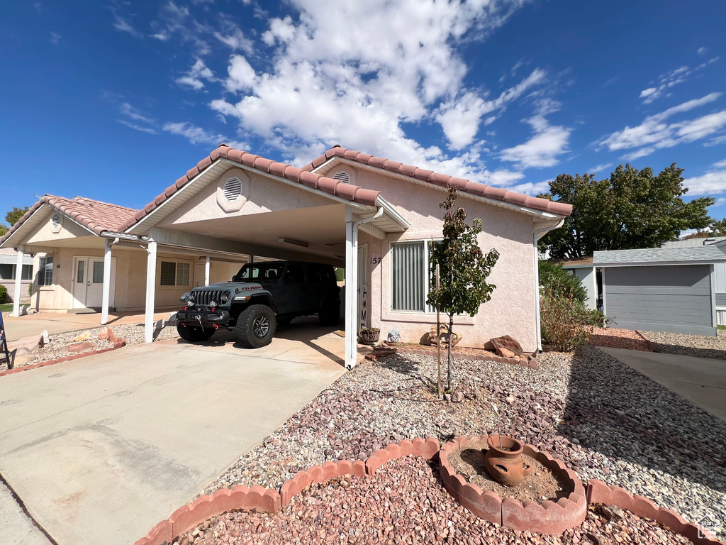 Photo 1 for MLS #2100057 at 2990 E Riverside Dr