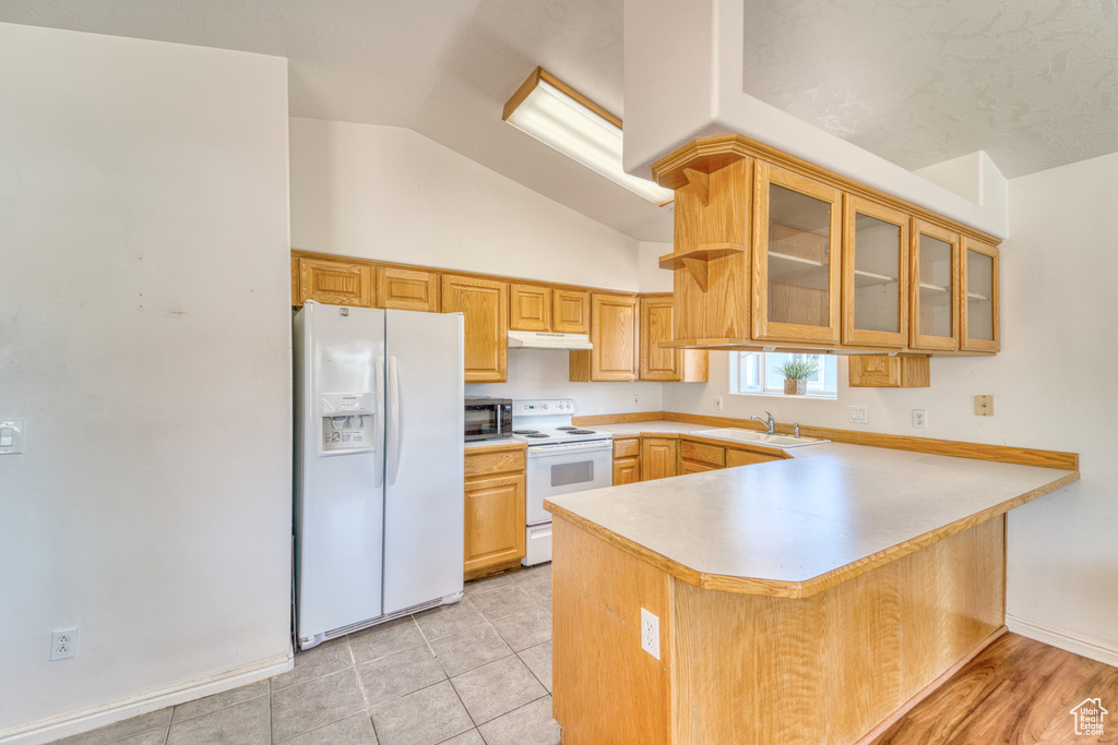 Photo 9 for MLS #2100057 at 2990 E Riverside Dr