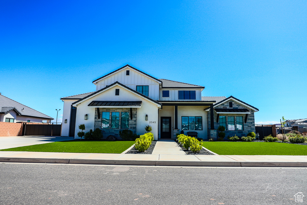 Photo 3 for MLS #2100063 at 2045 S 3040 East