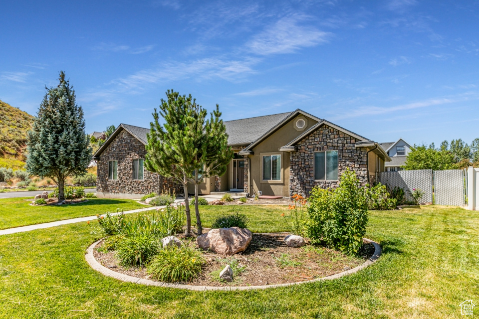 192 S FINCH CIR Morgan, UT 84050