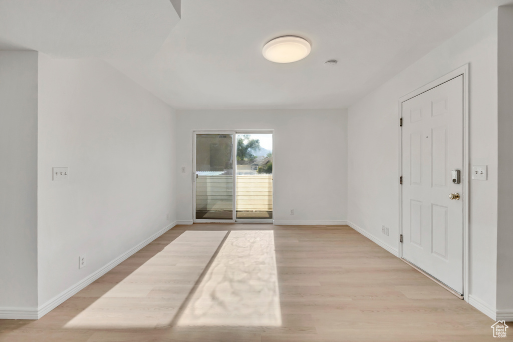 8075 COPPERFIELD PL #21 Magna, UT 84044