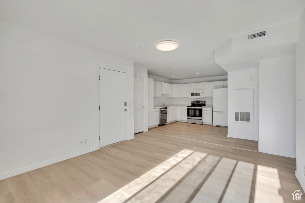 8075 COPPERFIELD PL #21 Magna, UT 84044