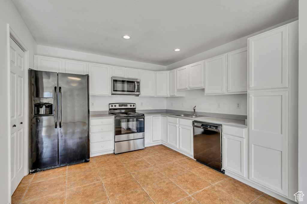 8077 W COPPERFIELD PL #11 Magna, UT 84044