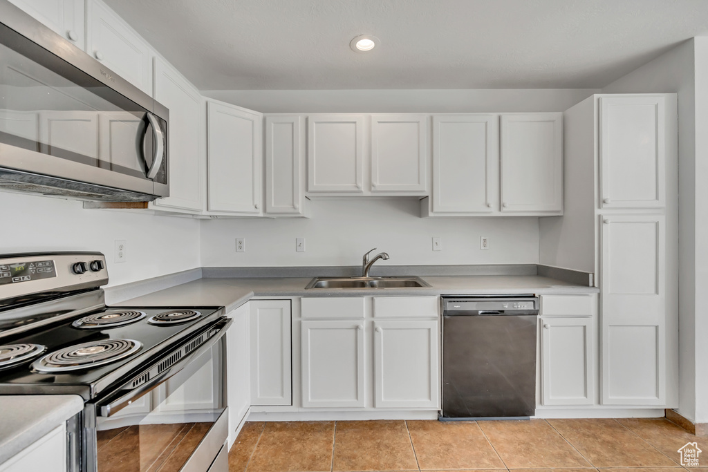 8077 W COPPERFIELD PL #11 Magna, UT 84044