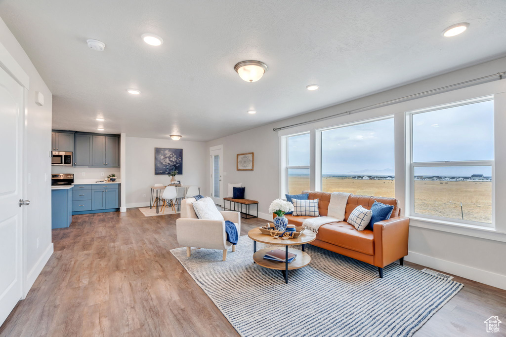 432 W 1470 N Tooele, UT 84074