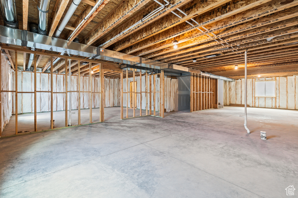 211 N 420 E Monroe, UT 84754
