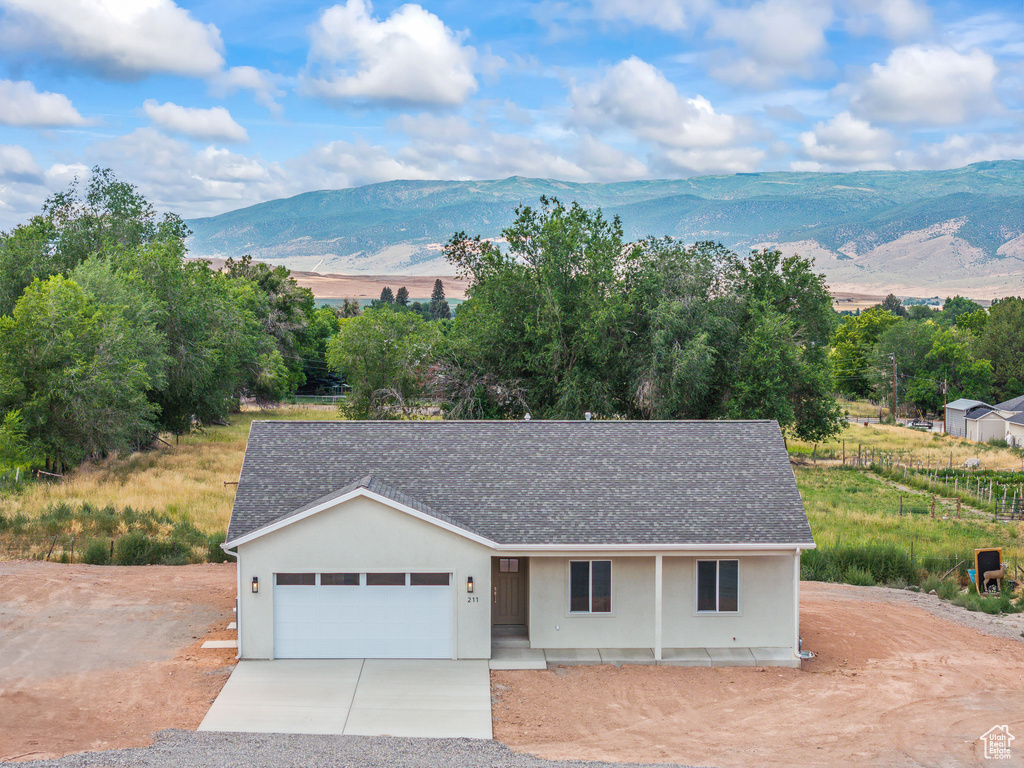211 N 420 E Monroe, UT 84754