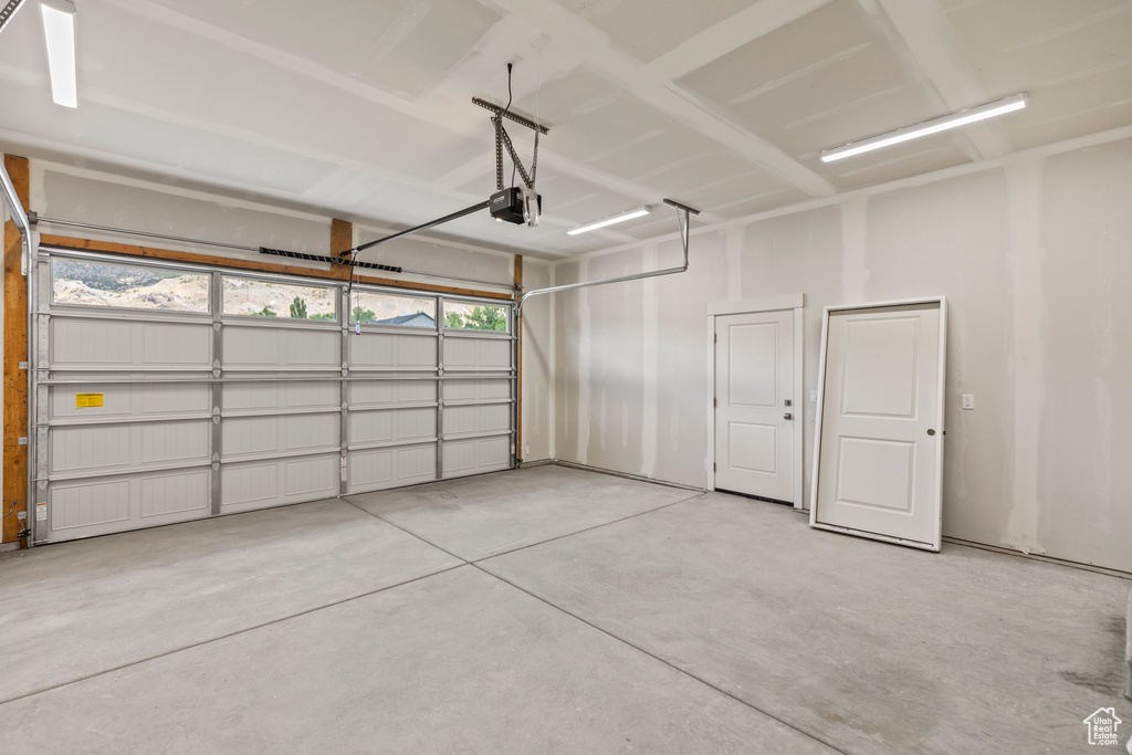 211 N 420 E Monroe, UT 84754