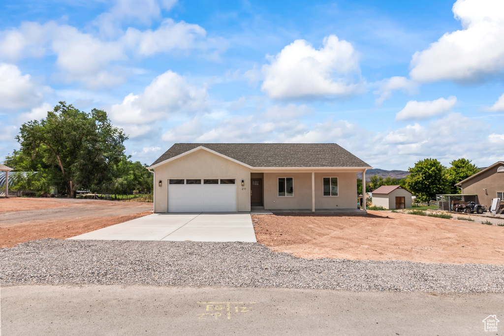 211 N 420 E Monroe, UT 84754