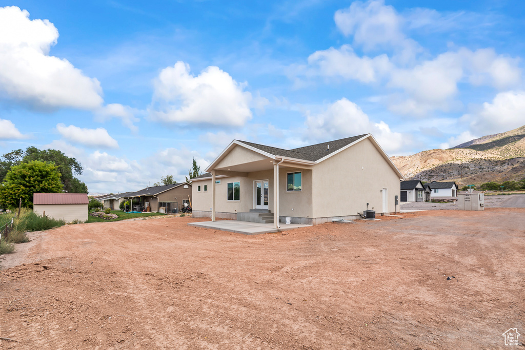 211 N 420 E Monroe, UT 84754