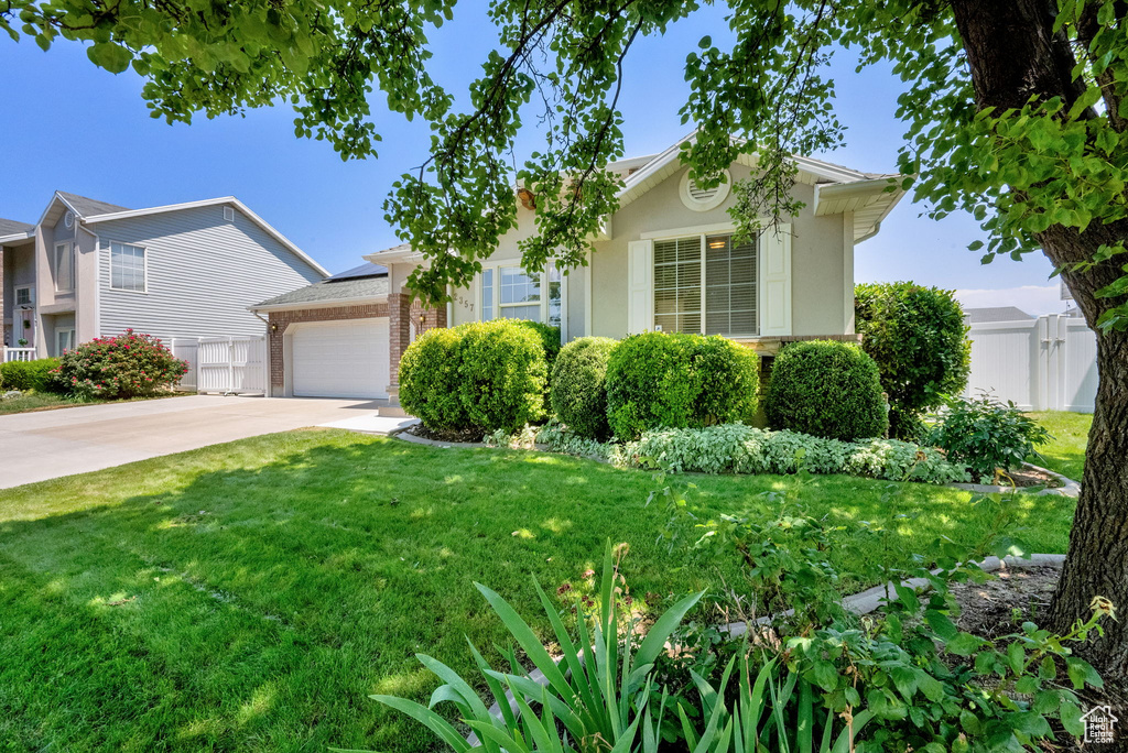 2357 S 225 E Clearfield, UT 84015