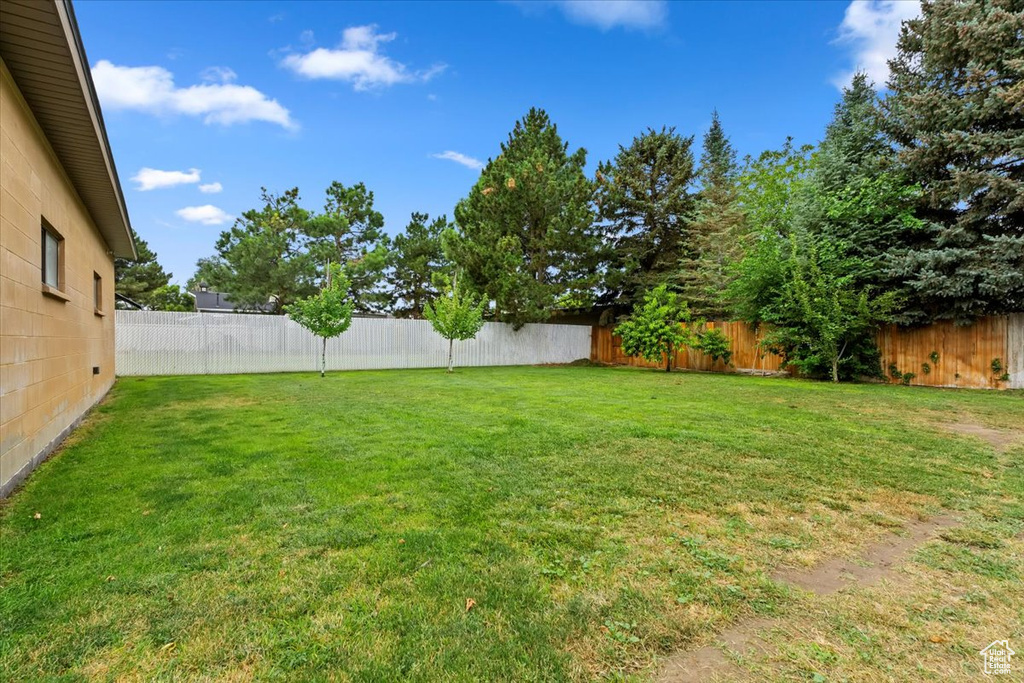 6808 S JEFFERSON ST Murray, UT 84107