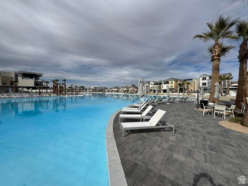 757 W PERIWINKLE LN #210 St George, UT 84790