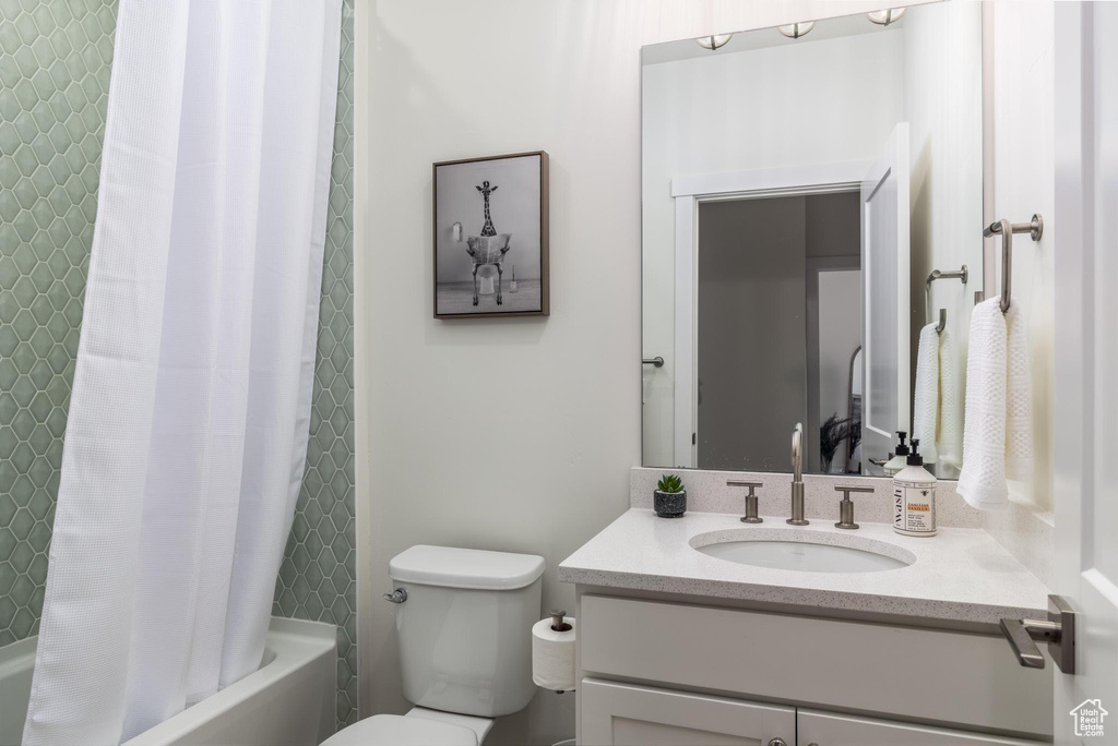 757 W PERIWINKLE LN #210 St George, UT 84790