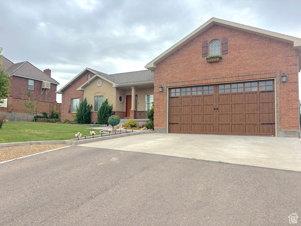 617 W CENTER ST Blanding, UT 84511