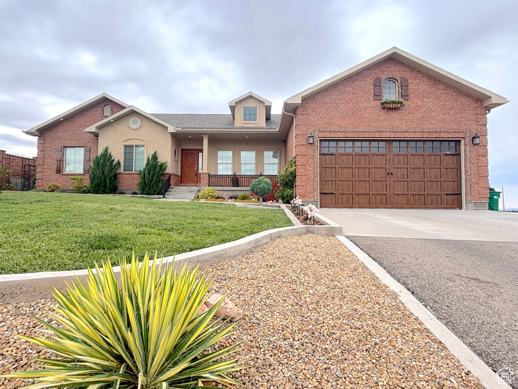 617 W CENTER ST Blanding, UT 84511