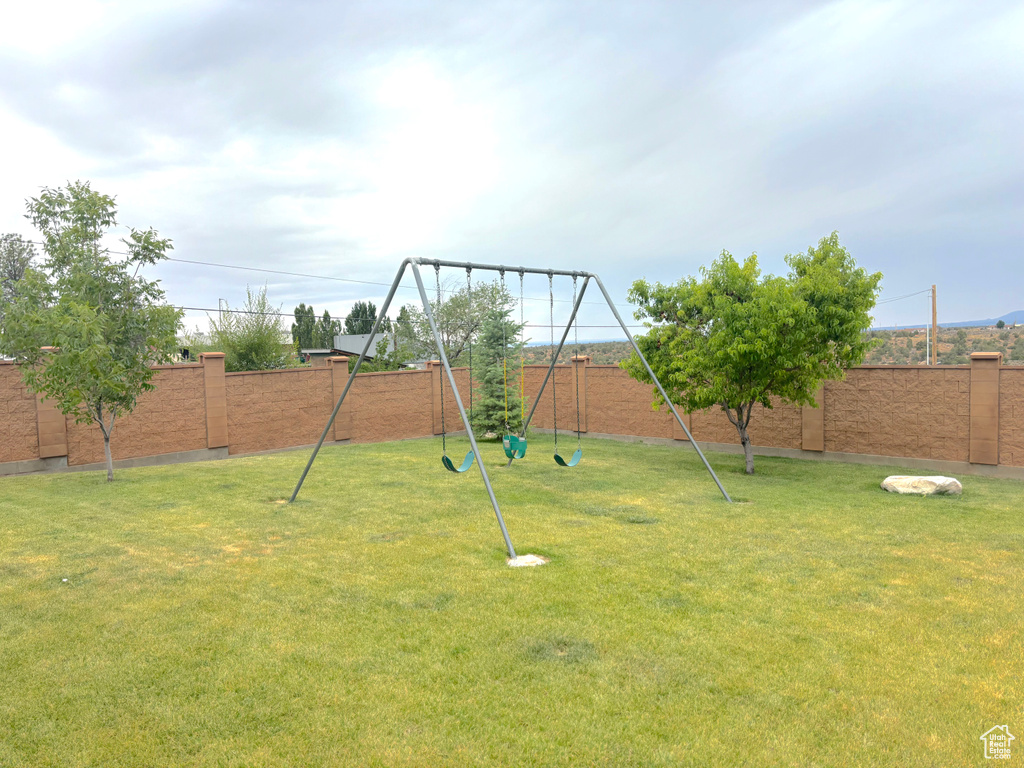 617 W CENTER ST Blanding, UT 84511