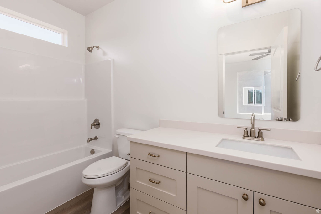363 W 230 N Monroe, UT 84754