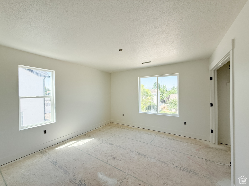 Photo 6 for MLS #2100124 at 1861 N 70 West #616