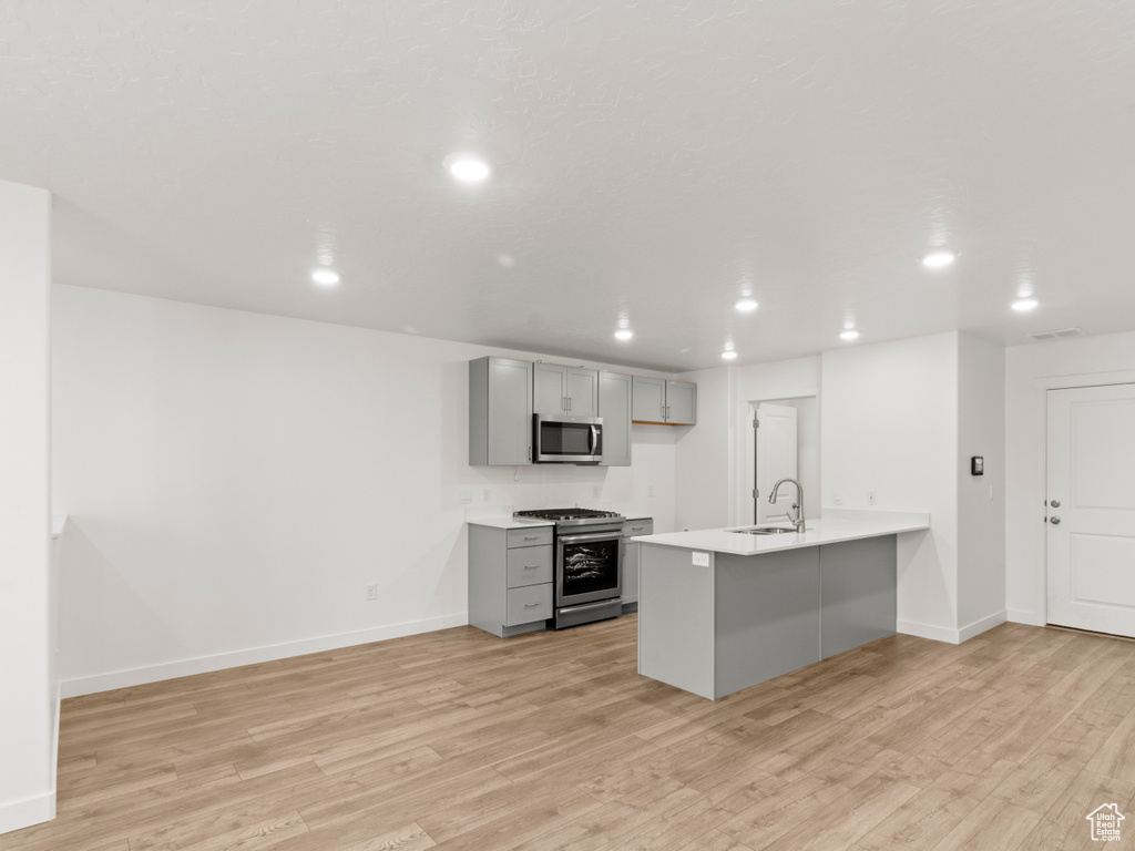 3416 W MITCHELL DR Lehi, UT 84043