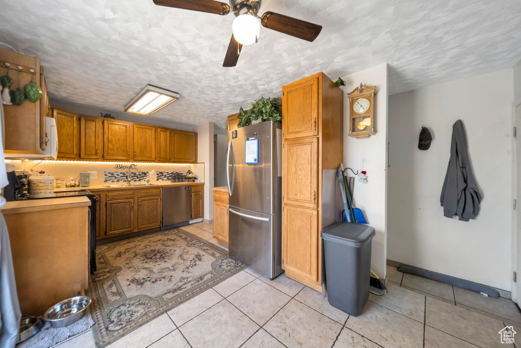 4882 W KATHLEEN AVE West Valley City, UT 84120