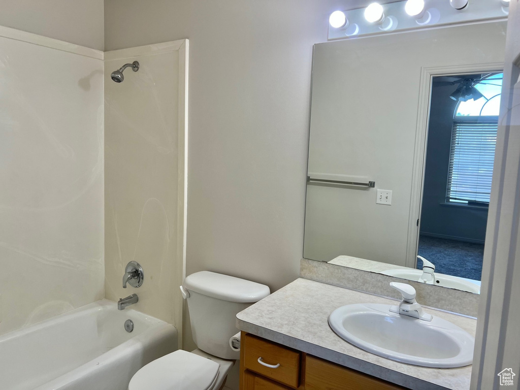 1168 E HOLMES CREEK LN Layton, UT 84041