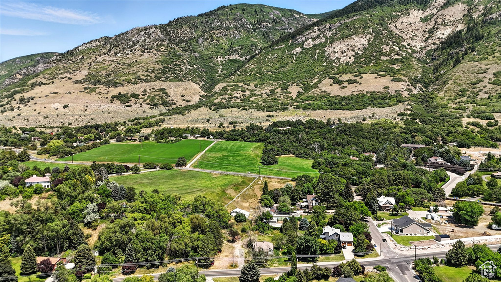 1734 N FRUITLAND DR Ogden, UT 84414