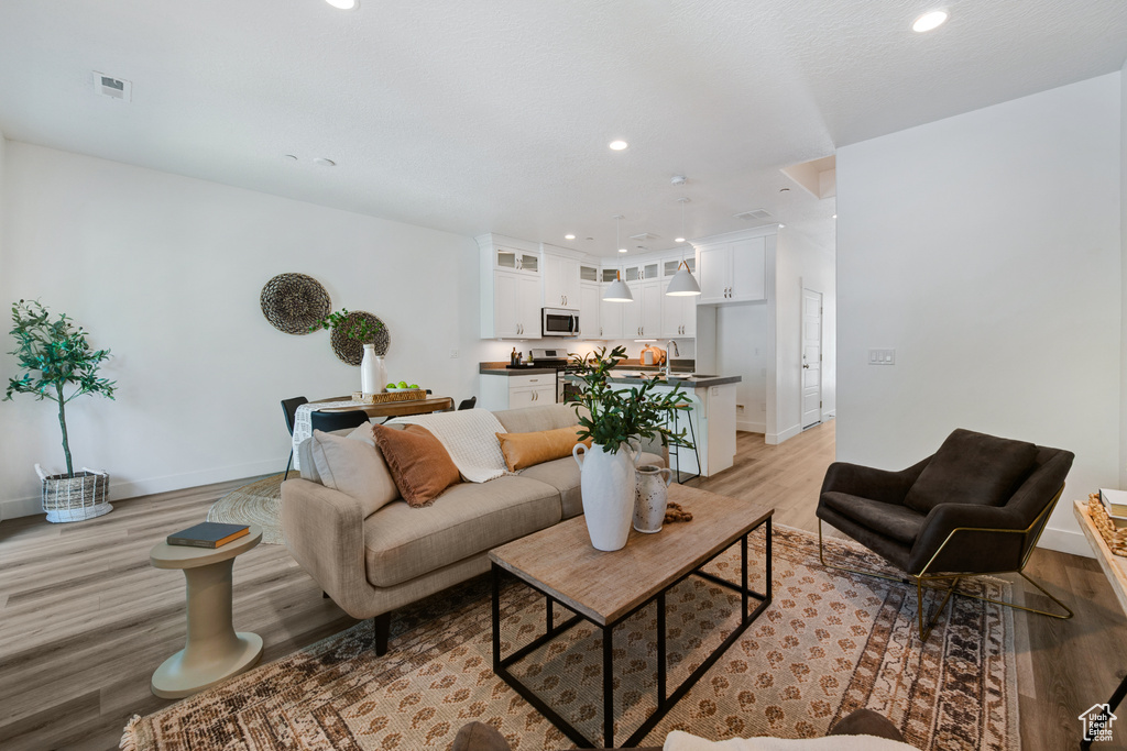 2598 S CHRISTY CREEK LN Salt Lake City, UT 84106