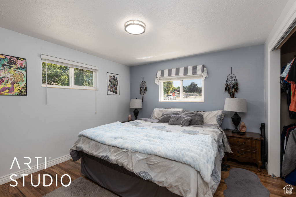 522 N VICKIE LN Clearfield, UT 84015