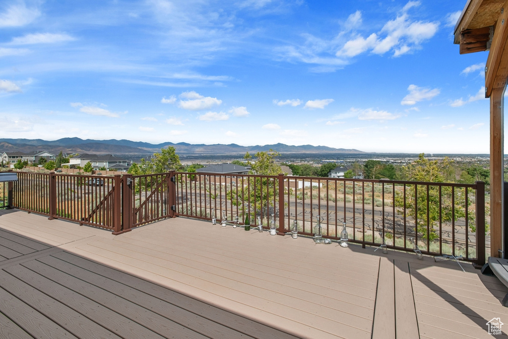 775 E MOLASSES MILL DR Draper, UT 84020