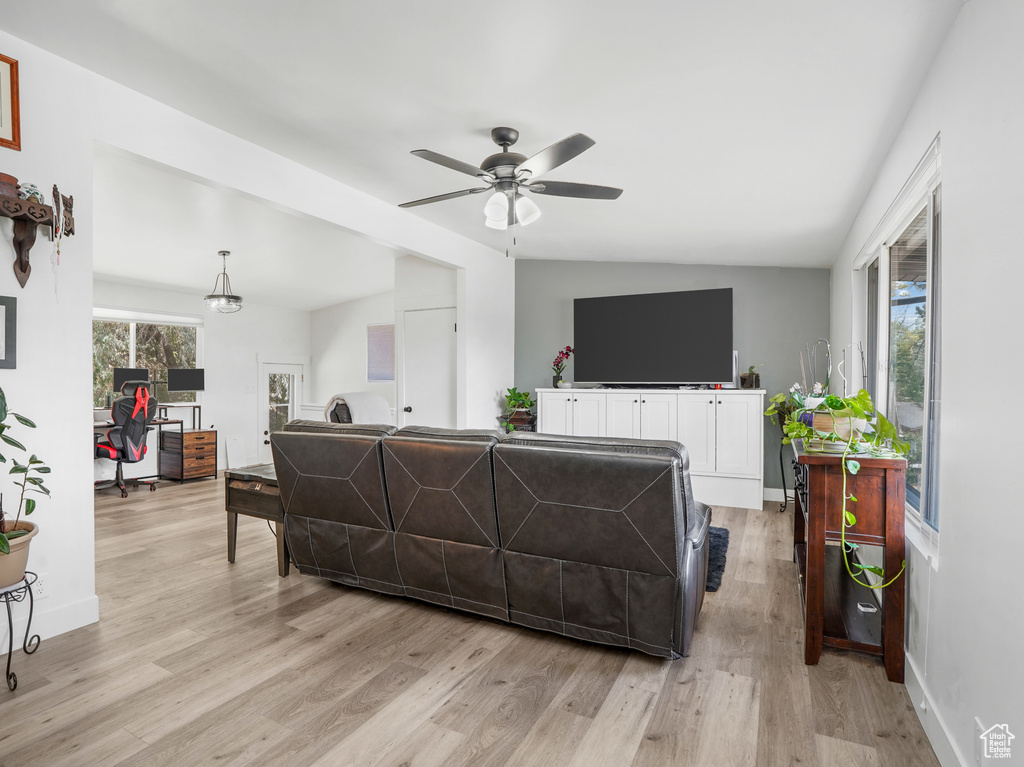 5109 S 1225 W Riverdale, UT 84405