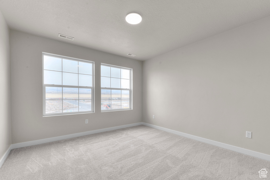 8848 S VEILED PEAK RD West Jordan, UT 84081