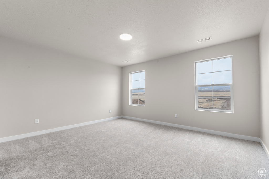 8848 S VEILED PEAK RD West Jordan, UT 84081