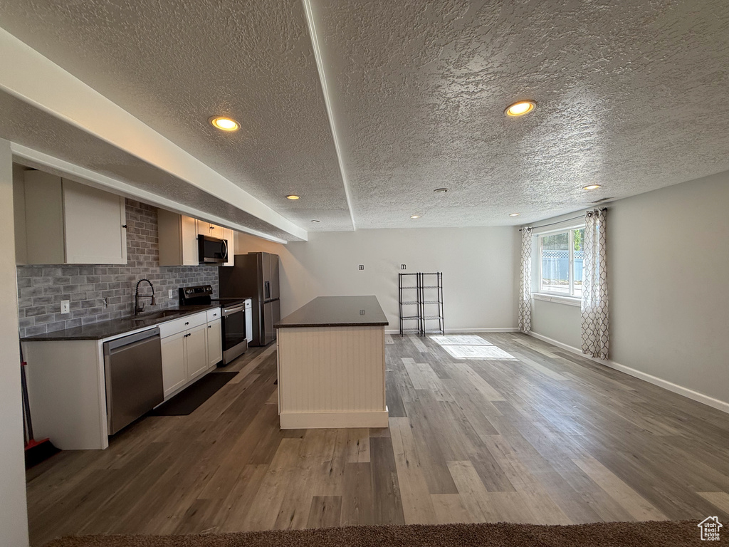 11791 S 1450 RES Riverton, UT 84065