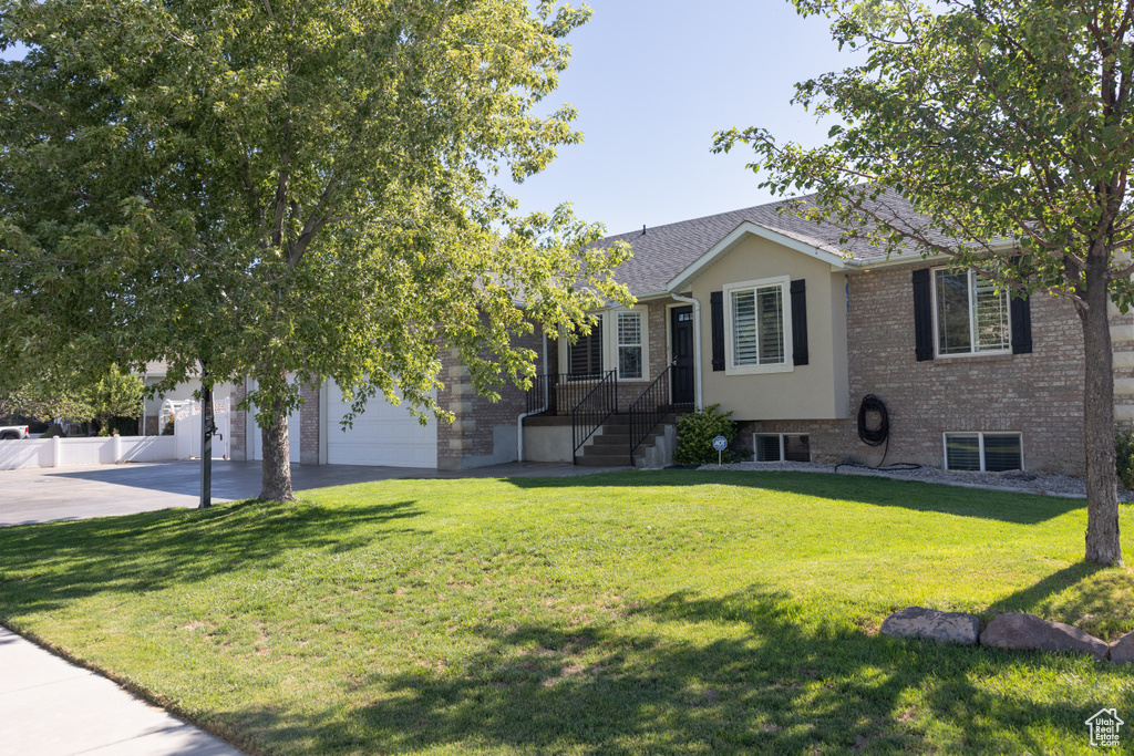 11791 S 1450 RES Riverton, UT 84065