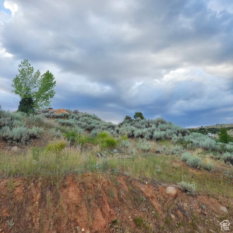 13319 E OAK CANYON RD Huntsville, UT 84317