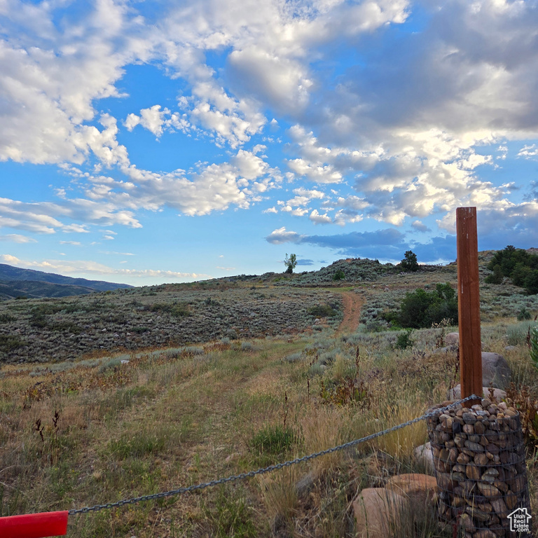 13319 E OAK CANYON RD Huntsville, UT 84317